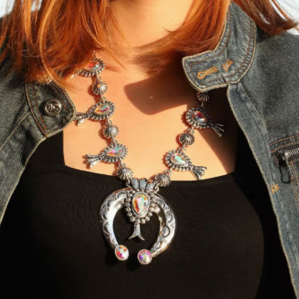 Bohemian Western Cowboy Horseshoe Squash Blossom Silver Rhinestone Necklace - Picture 4 of 16
